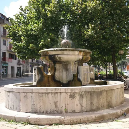 Universal * إيتري